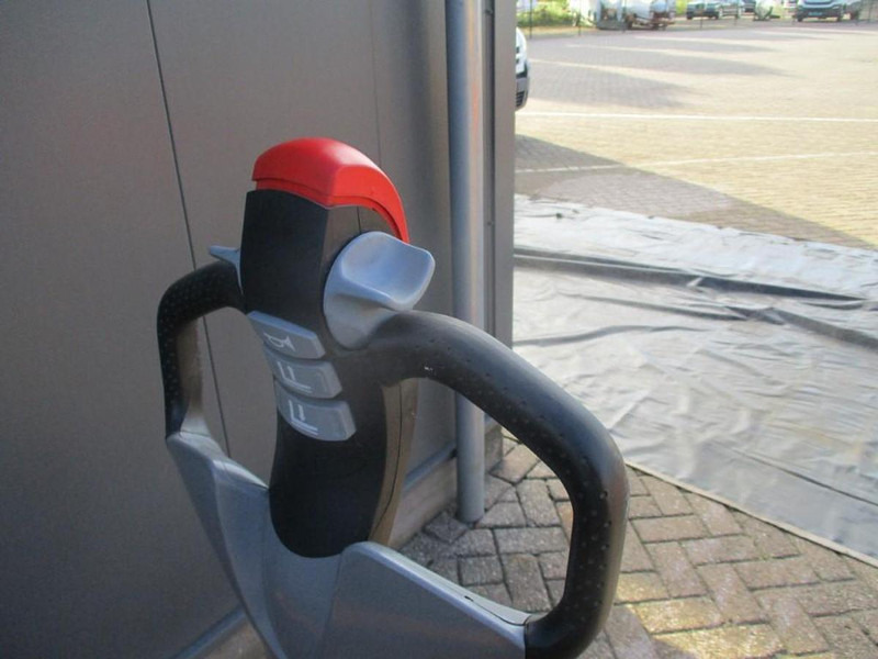 Still EXU16 - Rokas palešu ratiņi: foto 5 Still EXU16 - Rokas palešu ratiņi: foto 5