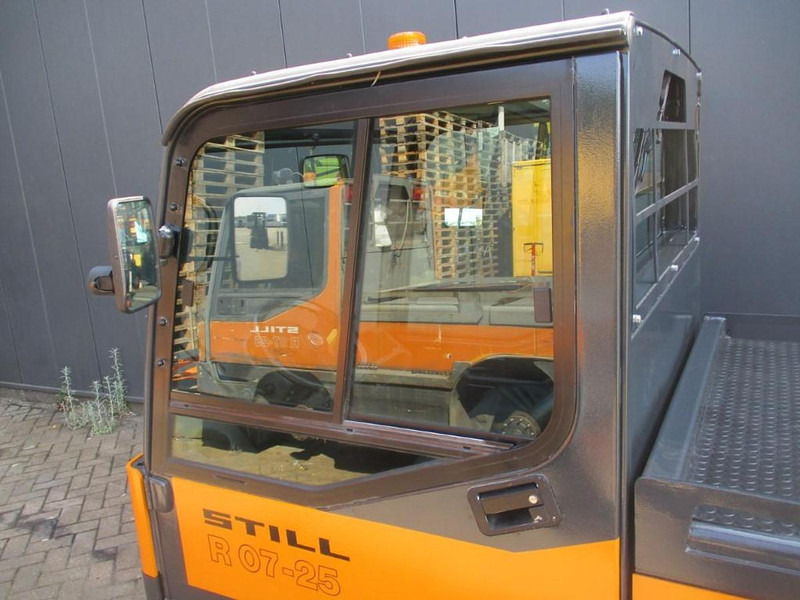 Still R07-25 - Noliktavas vilcējs: foto 5 Still R07-25 - Noliktavas vilcējs: foto 5