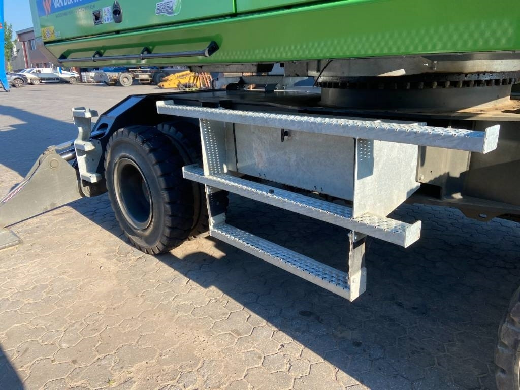 Atkritumu iekrāvējs Sennebogen 835 M: foto 8