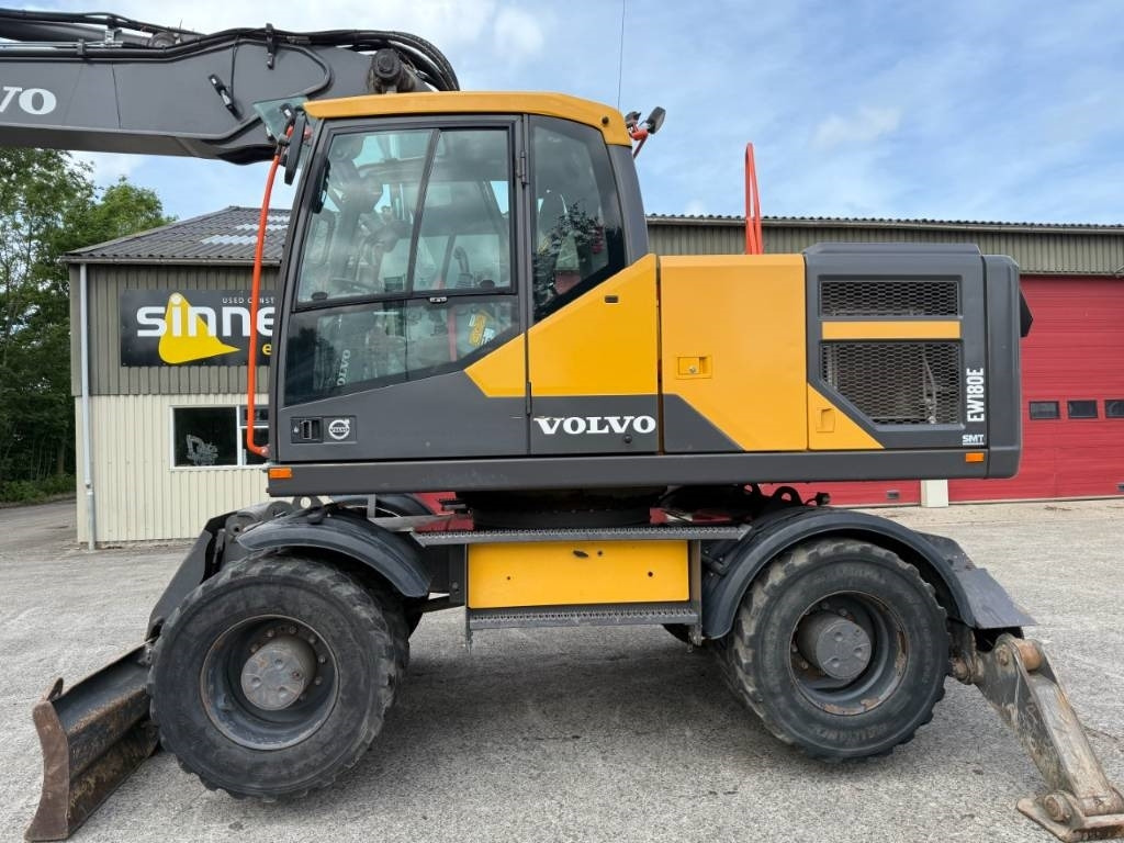 Volvo EW180E - Riteņu ekskavators: foto 3 Volvo EW180E - Riteņu ekskavators: foto 3