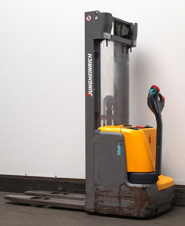 Jungheinrich EJC212 - Krautņotājs: foto 2 Jungheinrich EJC212 - Krautņotājs: foto 2