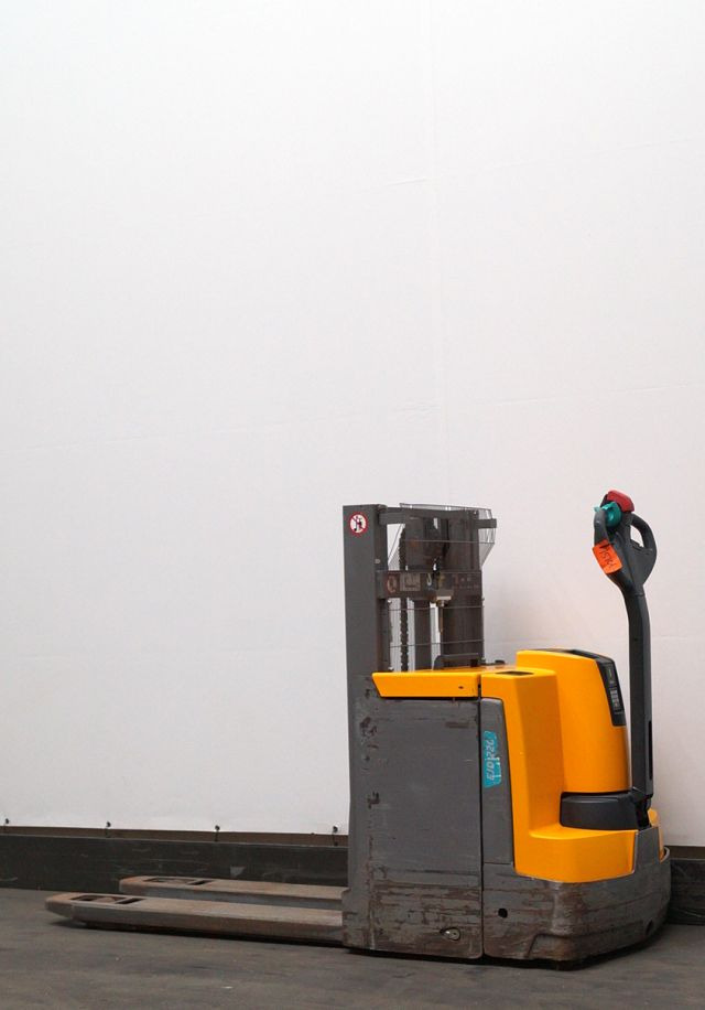 Jungheinrich EJD220 - Krautņotājs: foto 2 Jungheinrich EJD220 - Krautņotājs: foto 2