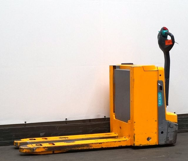 Jungheinrich EJE C20 - Rokas palešu ratiņi: foto 1 Jungheinrich EJE C20 - Rokas palešu ratiņi: foto 1