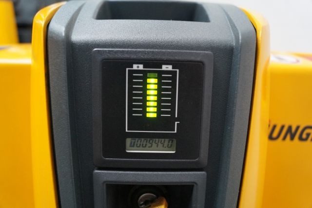 Jungheinrich EJE230 - Rokas palešu ratiņi: foto 4 Jungheinrich EJE230 - Rokas palešu ratiņi: foto 4