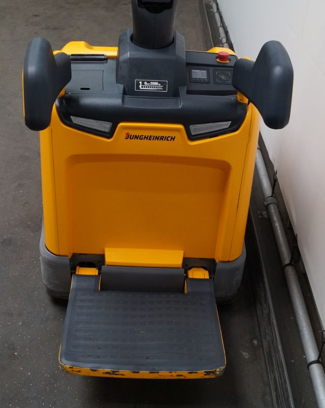 Jungheinrich ERE125 - Rokas palešu ratiņi: foto 5 Jungheinrich ERE125 - Rokas palešu ratiņi: foto 5