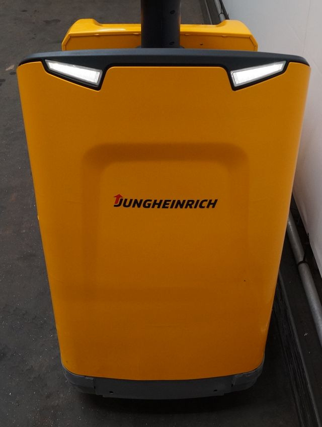 Jungheinrich ERE225 - Rokas palešu ratiņi: foto 4 Jungheinrich ERE225 - Rokas palešu ratiņi: foto 4