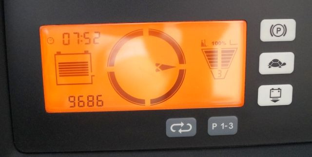 Jungheinrich ETV214 - Bīdmasta krautņotājs: foto 4 Jungheinrich ETV214 - Bīdmasta krautņotājs: foto 4