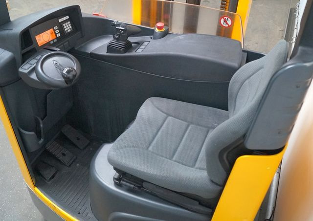 Jungheinrich ETV214 - Bīdmasta krautņotājs: foto 3 Jungheinrich ETV214 - Bīdmasta krautņotājs: foto 3