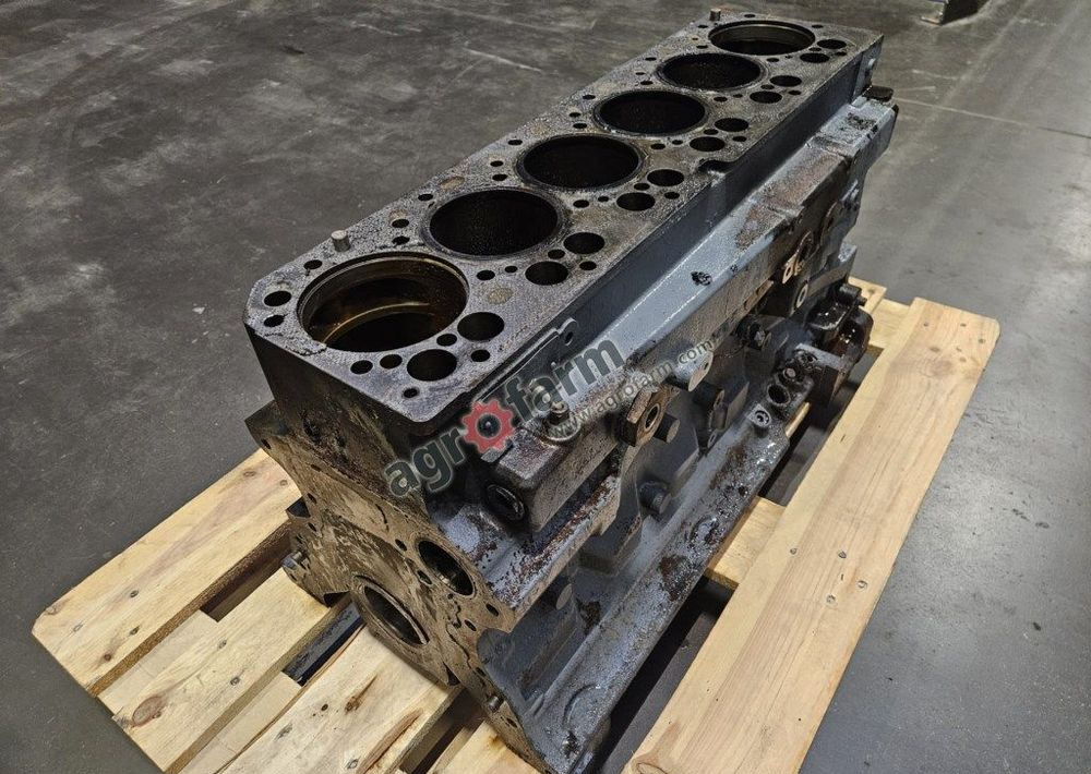 Blok silnika John Deere 6195R, 6130M, 6145R, 6155R - Dzinējs - Kravas automašīna: foto 1 Blok silnika John Deere 6195R, 6130M, 6145R, 6155R - Dzinējs - Kravas automašīna: foto 1