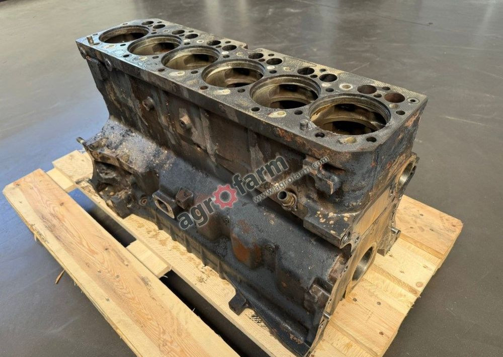 Blok silnika John Deere, Claas Axion 850 - Dzinējs - Kravas automašīna: foto 2 Blok silnika John Deere, Claas Axion 850 - Dzinējs - Kravas automašīna: foto 2