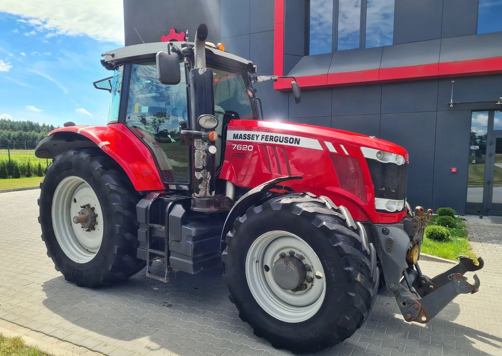 Massey Ferguson 7620 Dyna-VT - Traktors: foto 2 Massey Ferguson 7620 Dyna-VT - Traktors: foto 2