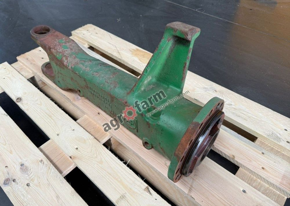 OBUDOWA PRZEDNIEGO MOSTU JOHN DEERE 3640 3650 - Transmisija: foto 2 OBUDOWA PRZEDNIEGO MOSTU JOHN DEERE 3640 3650 - Transmisija: foto 2