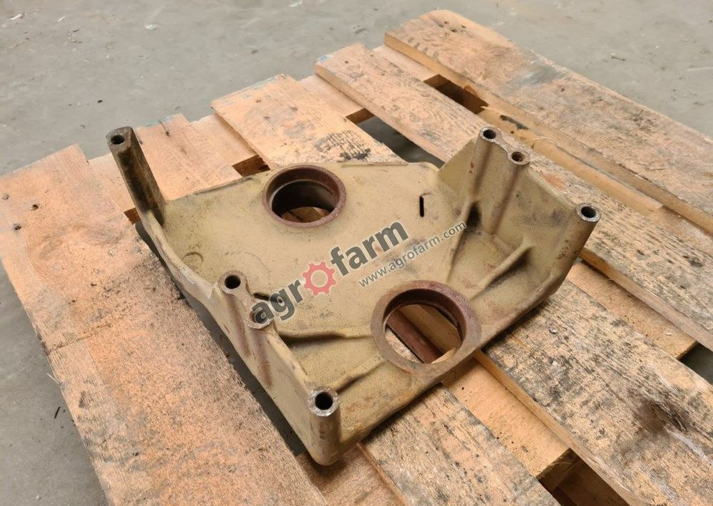 OBUDOWA PTO L76301 JOHN DEERE 6200 6400 6500 - Pārnesumkārba: foto 4 OBUDOWA PTO L76301 JOHN DEERE 6200 6400 6500 - Pārnesumkārba: foto 4