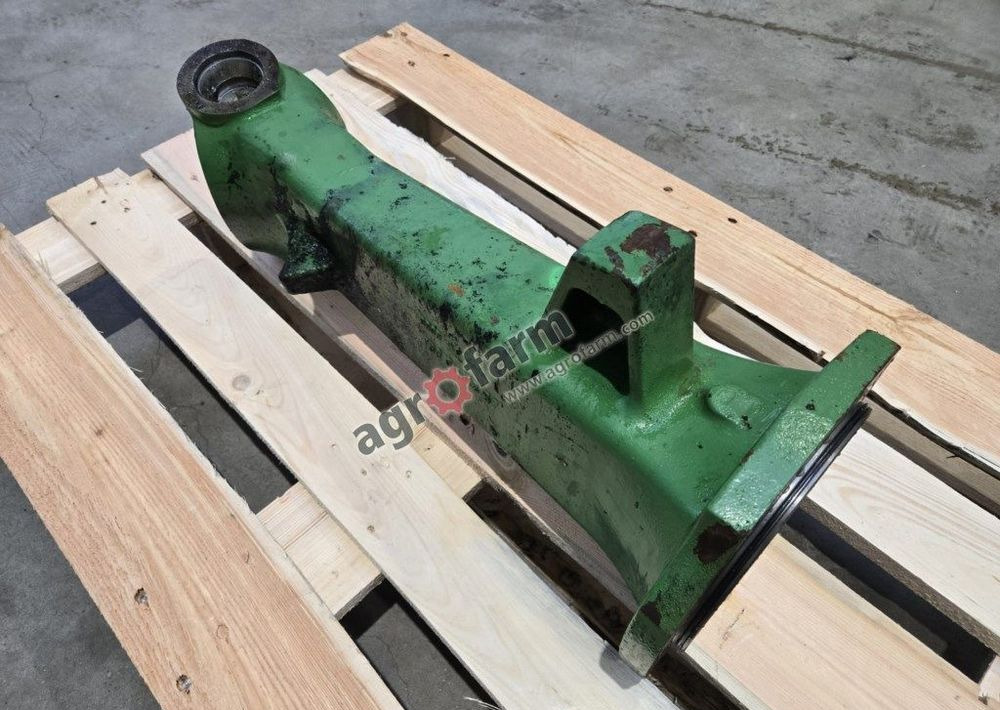 Obudowa most John Deere 6320, 6420, 6220, 6120 - Transmisija: foto 2 Obudowa most John Deere 6320, 6420, 6220, 6120 - Transmisija: foto 2