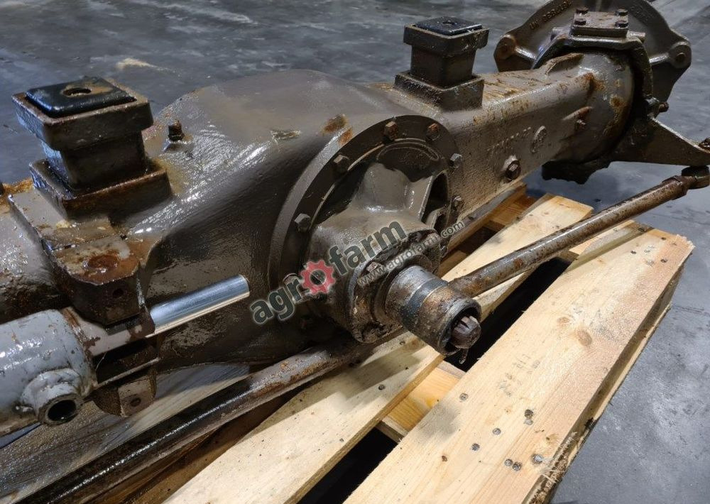 Przedni most Massey Ferguson 2620 - Transmisija: foto 3 Przedni most Massey Ferguson 2620 - Transmisija: foto 3