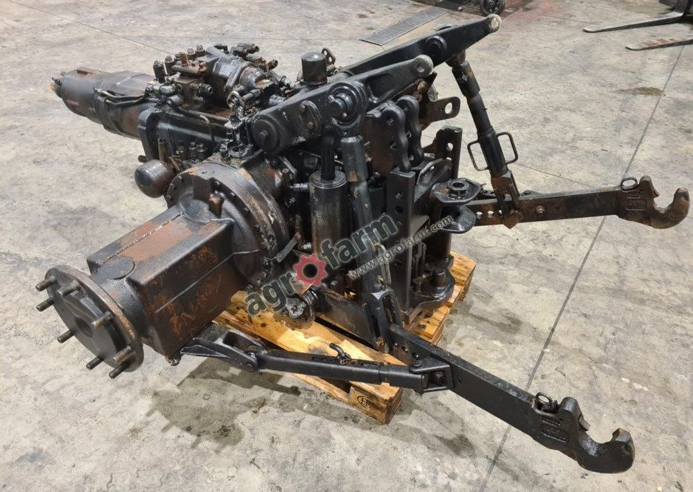 SKRZYNIA BIEGÓW I TYLNY MOST VALTRA N111 TB07881 - Transmisija: foto 3 SKRZYNIA BIEGÓW I TYLNY MOST VALTRA N111 TB07881 - Transmisija: foto 3