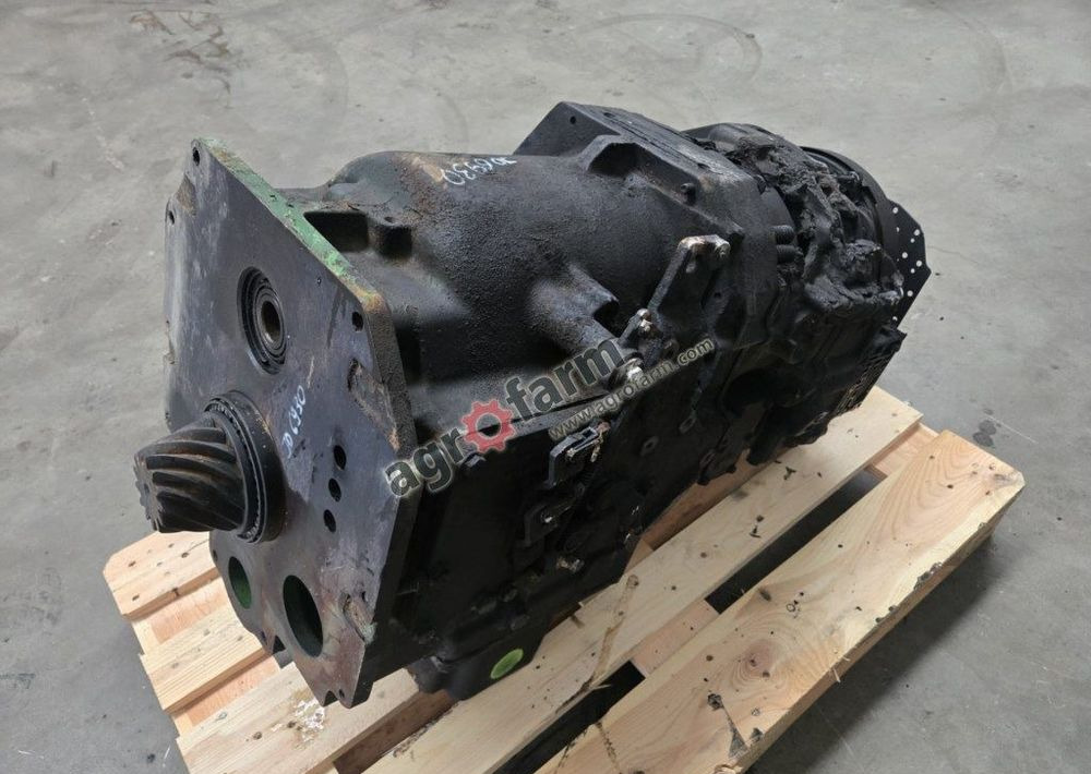 Skrzynia biegów John Deere 6930, PowrQuad - Pārnesumkārba: foto 4 Skrzynia biegów John Deere 6930, PowrQuad - Pārnesumkārba: foto 4