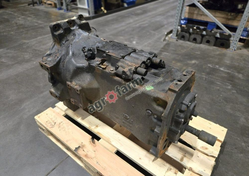 Skrzynia biegów New Holland T6070, T6050, T6040 - Pārnesumkārba: foto 2 Skrzynia biegów New Holland T6070, T6050, T6040 - Pārnesumkārba: foto 2