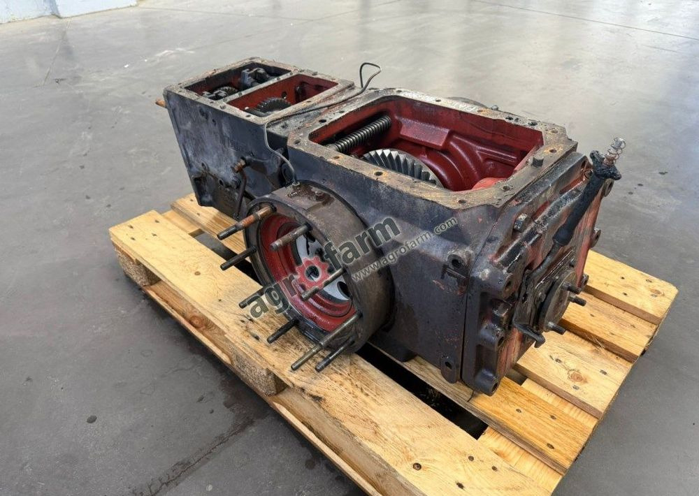 Skrzynia biegów z tylnym mostem Fiat 80-90 - Pārnesumkārba: foto 3 Skrzynia biegów z tylnym mostem Fiat 80-90 - Pārnesumkārba: foto 3