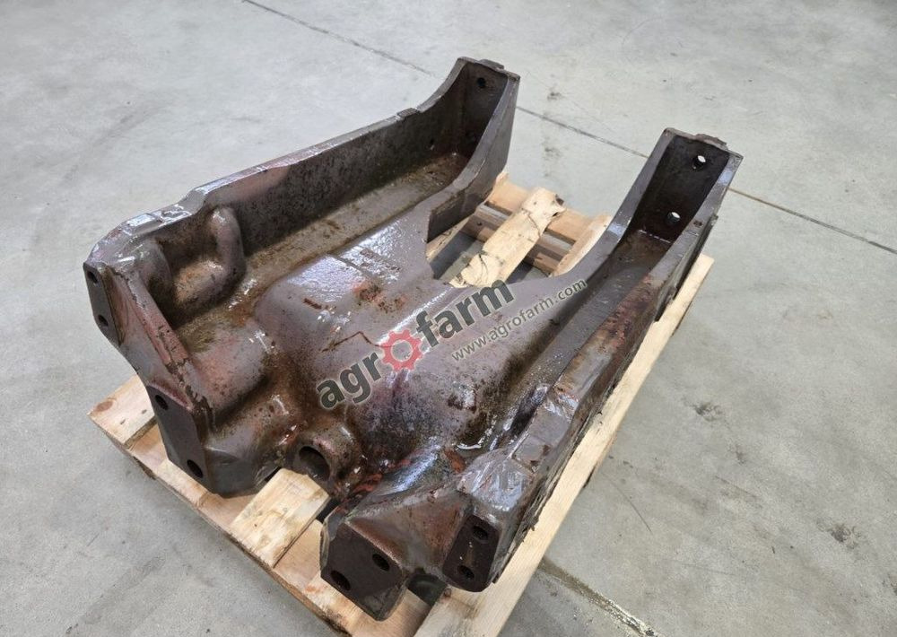Suport przedni Massey Ferguson 6170, 6180, 6190 - Virsbūve un ārpuse: foto 4 Suport przedni Massey Ferguson 6170, 6180, 6190 - Virsbūve un ārpuse: foto 4