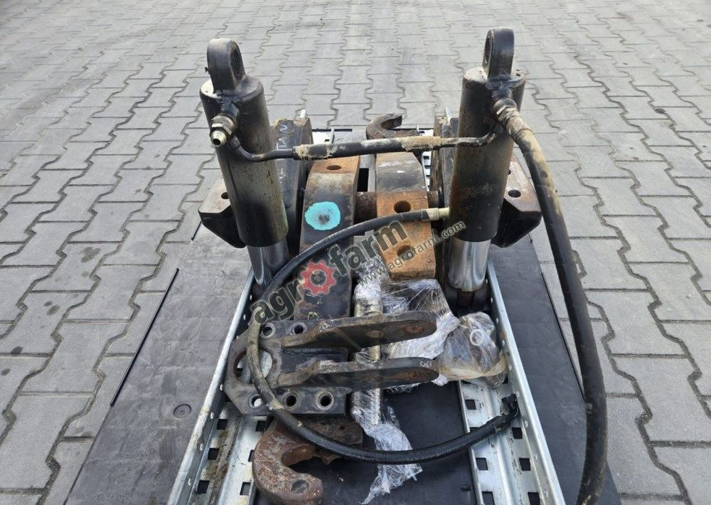 TUZ, przedni podnośnik, Same Titan 190 - Virsbūve un ārpuse - Traktors: foto 2 TUZ, przedni podnośnik, Same Titan 190 - Virsbūve un ārpuse - Traktors: foto 2