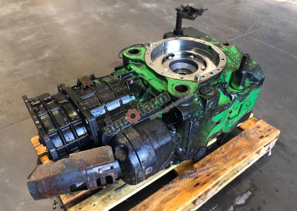 Tylny most John Deere L202166 - Pārnesumkārba: foto 2 Tylny most John Deere L202166 - Pārnesumkārba: foto 2