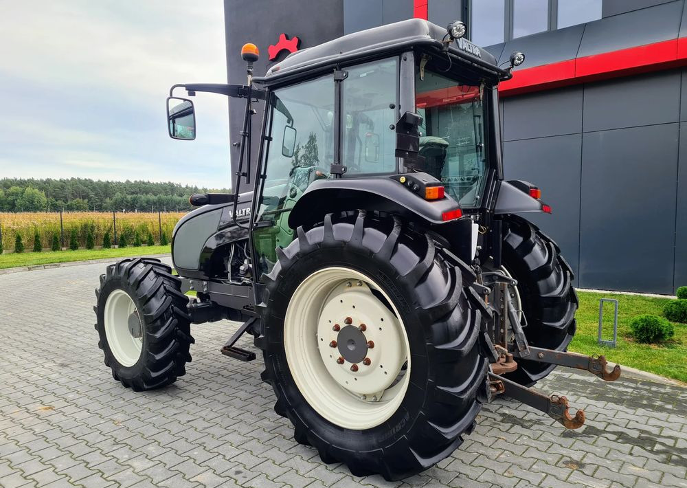 Valtra A93 - Traktors: foto 2 Valtra A93 - Traktors: foto 2