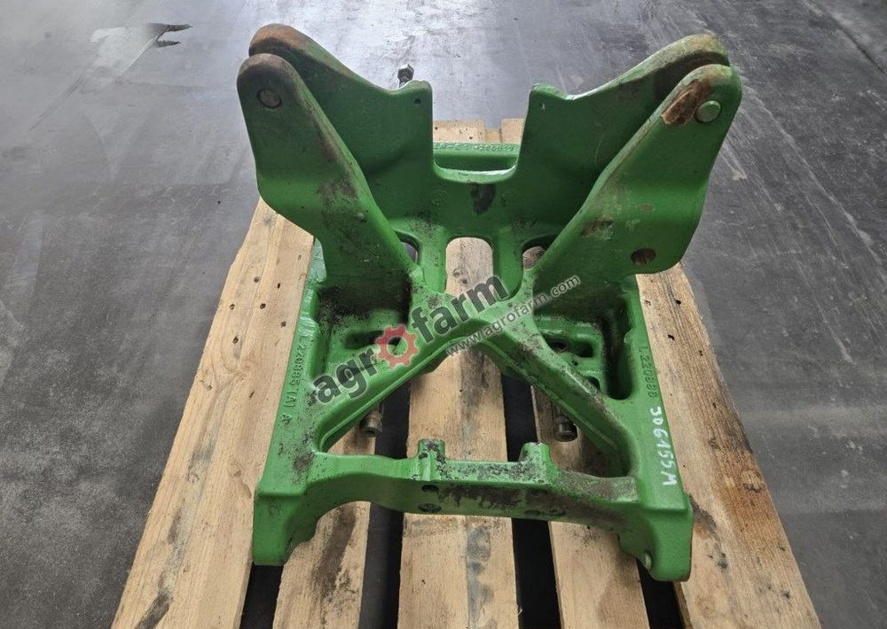Wspornik przedniego mostu John Deere 6155M - Virsbūve un ārpuse: foto 3 Wspornik przedniego mostu John Deere 6155M - Virsbūve un ārpuse: foto 3