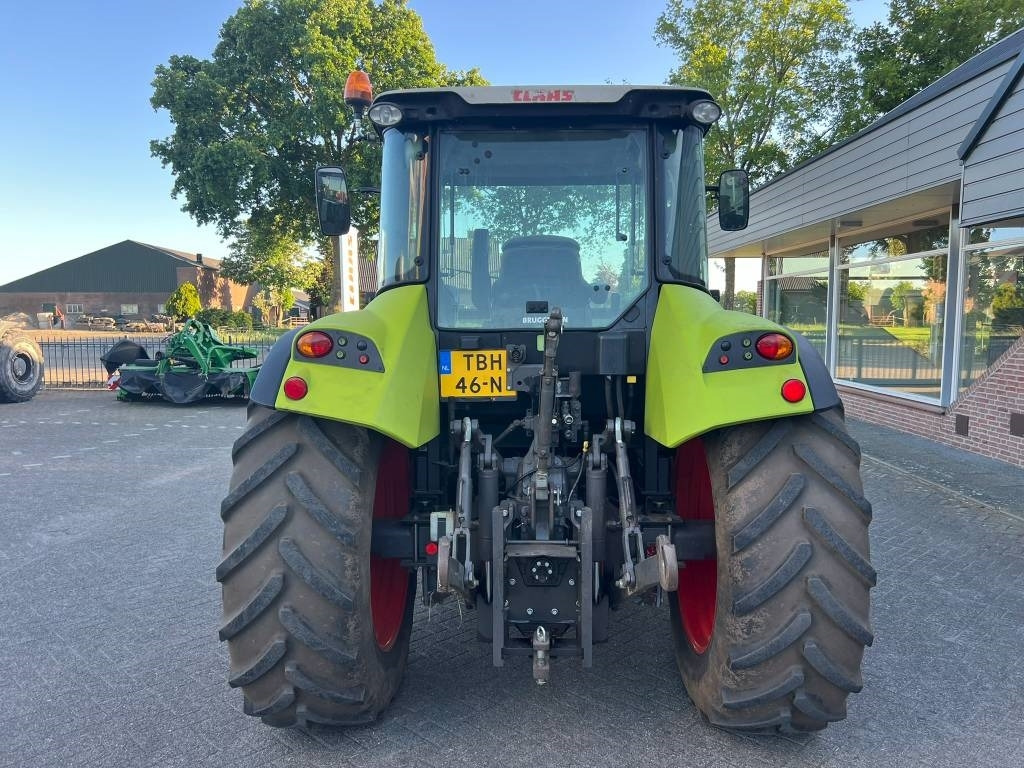 Claas Arion 410 - Traktors: foto 4 Claas Arion 410 - Traktors: foto 4