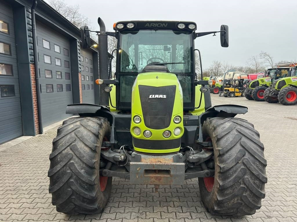 Claas Arion 630 Cebis - Traktors: foto 5 Claas Arion 630 Cebis - Traktors: foto 5