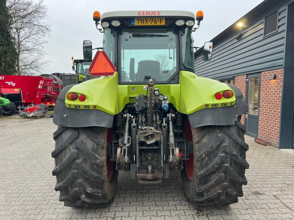 Claas Arion 630 Cebis - Traktors: foto 4 Claas Arion 630 Cebis - Traktors: foto 4