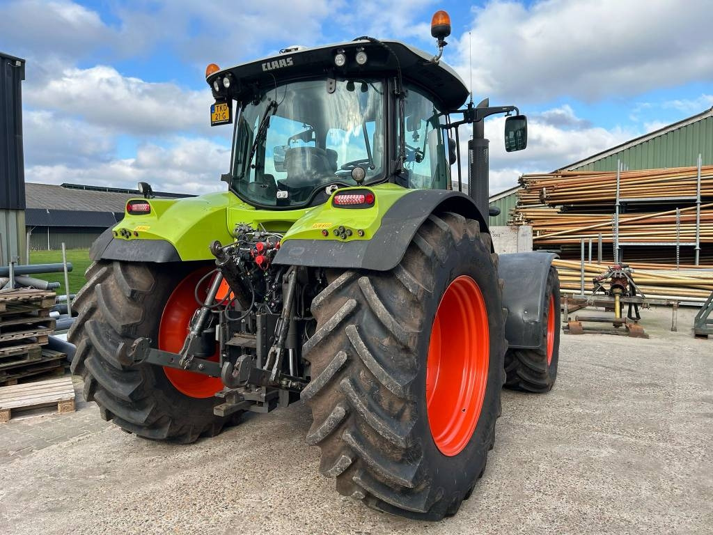 Claas Arion 650 Cmatic - Traktors: foto 5 Claas Arion 650 Cmatic - Traktors: foto 5
