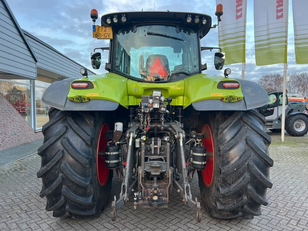 Claas Axion 810 Cmatic - Traktors: foto 4 Claas Axion 810 Cmatic - Traktors: foto 4