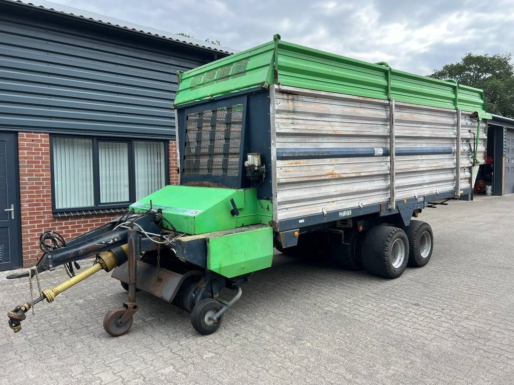 Deutz-fahr K6.47 opraapwagen - Savācējpiekabe: foto 1 Deutz-fahr K6.47 opraapwagen - Savācējpiekabe: foto 1