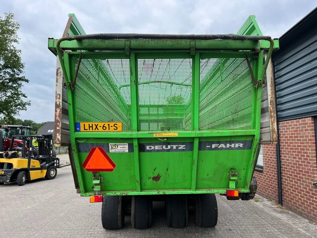 Deutz-fahr K6.47 opraapwagen - Savācējpiekabe: foto 4 Deutz-fahr K6.47 opraapwagen - Savācējpiekabe: foto 4