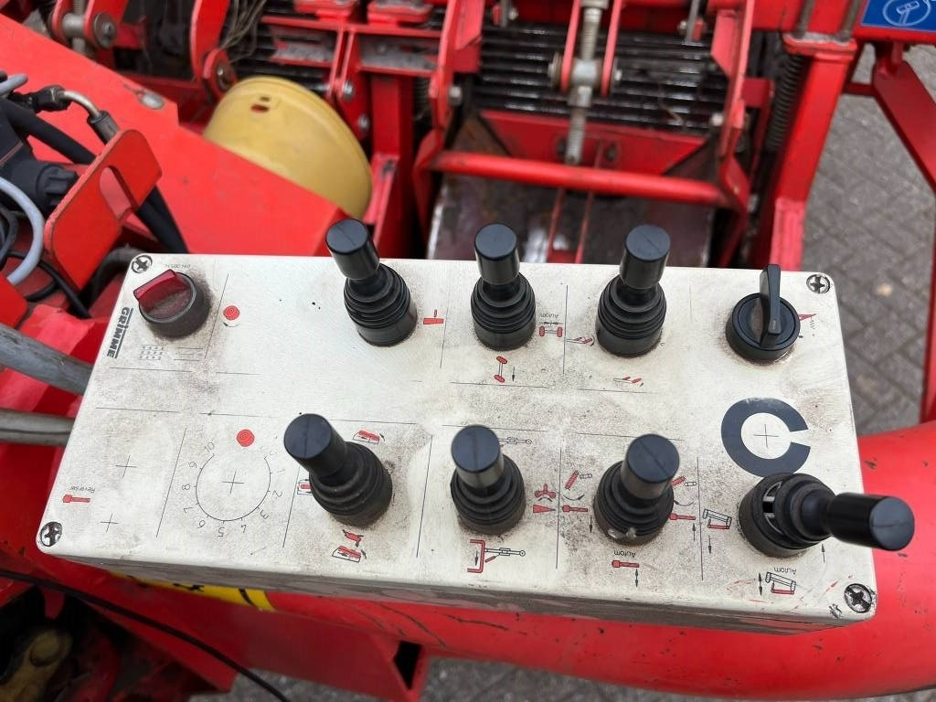 Kartupeļu kombains Grimme DR 1500 bunker rooier: foto 8 Kartupeļu kombains Grimme DR 1500 bunker rooier: foto 8