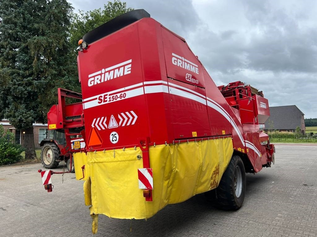 Grimme SE 150-60 - Kartupeļu kombains: foto 4 Grimme SE 150-60 - Kartupeļu kombains: foto 4
