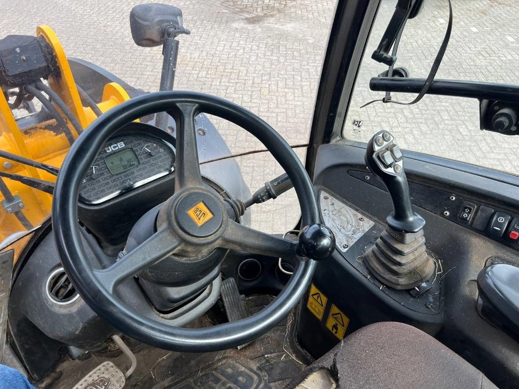 Riteņu iekrāvējs JCB 409 Agri shovel: foto 11