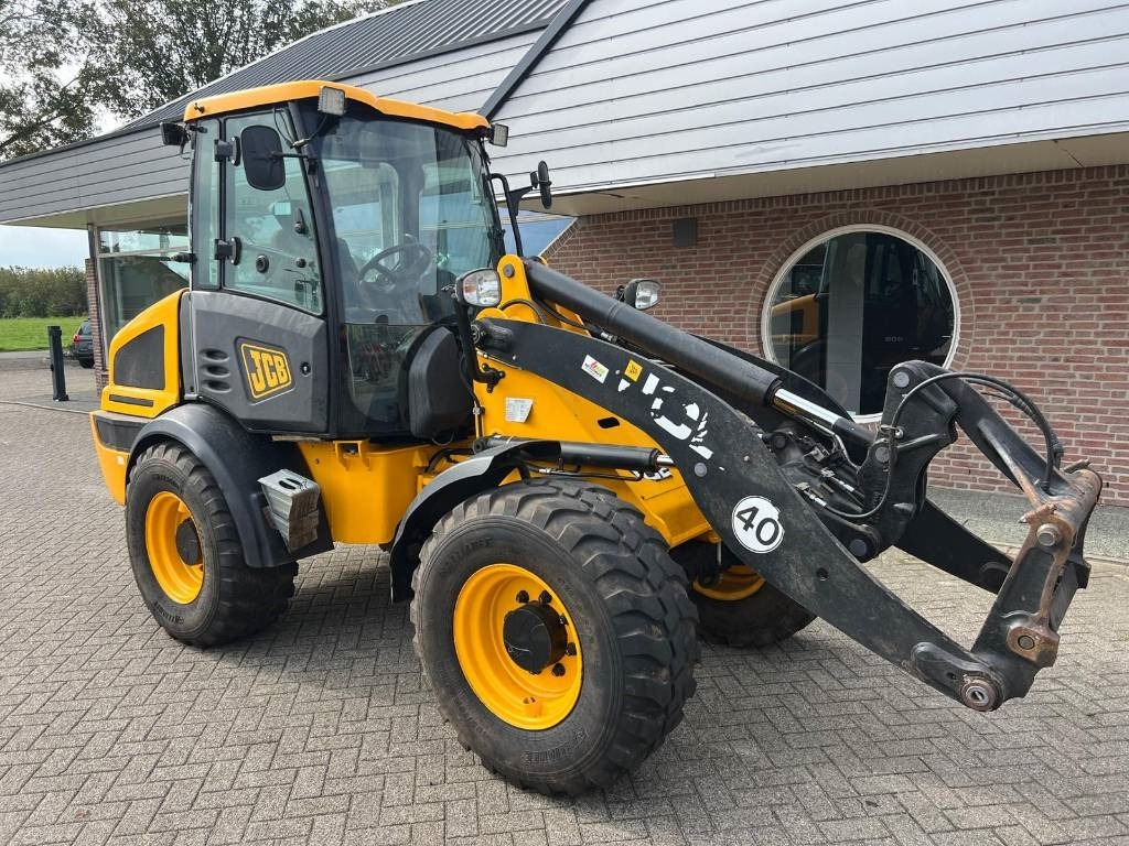 Riteņu iekrāvējs JCB 409 Agri shovel: foto 7
