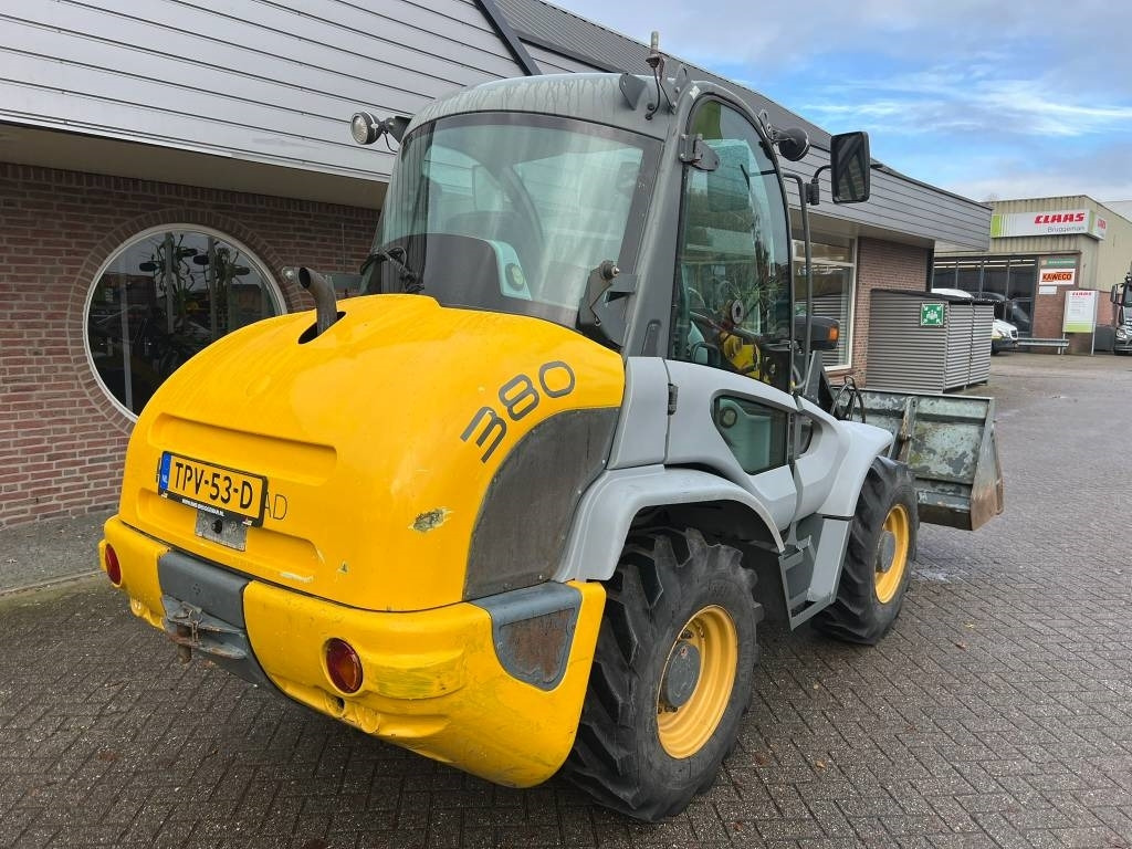 Kramer 380 shovel - Riteņu iekrāvējs: foto 5 Kramer 380 shovel - Riteņu iekrāvējs: foto 5