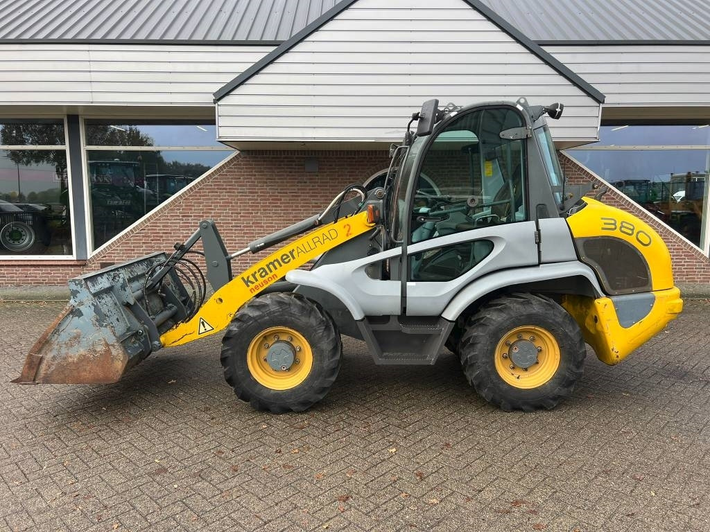 Kramer 380 shovel - Riteņu iekrāvējs: foto 2 Kramer 380 shovel - Riteņu iekrāvējs: foto 2