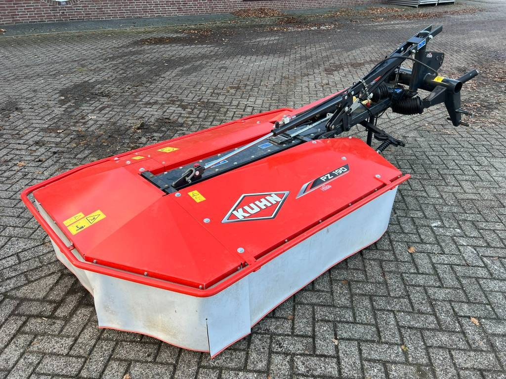 Kuhn PZ 190 trommelmaaier - Pļāvējs: foto 1 Kuhn PZ 190 trommelmaaier - Pļāvējs: foto 1