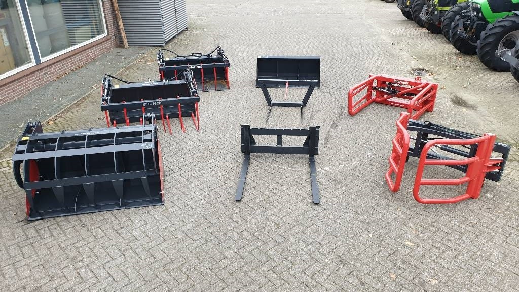 Inter-Tech Grondbak, Mestgreep, Pelikaanbak, Ronde, Vierkante - Papildaprīkojums - Lauksaimniecības tehnika: foto 3 Inter-Tech Grondbak, Mestgreep, Pelikaanbak, Ronde, Vierkante - Papildaprīkojums - Lauksaimniecības tehnika: foto 3