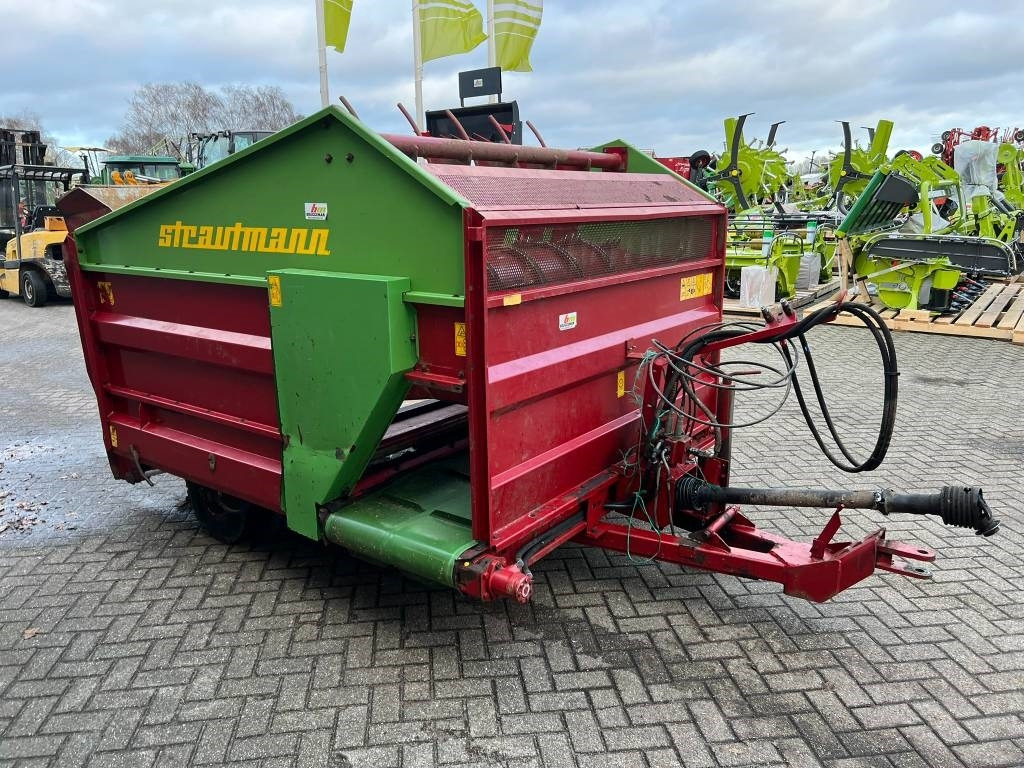 Strautmann BVW Blokkenwagen - Lopbarības mikseris: foto 4 Strautmann BVW Blokkenwagen - Lopbarības mikseris: foto 4