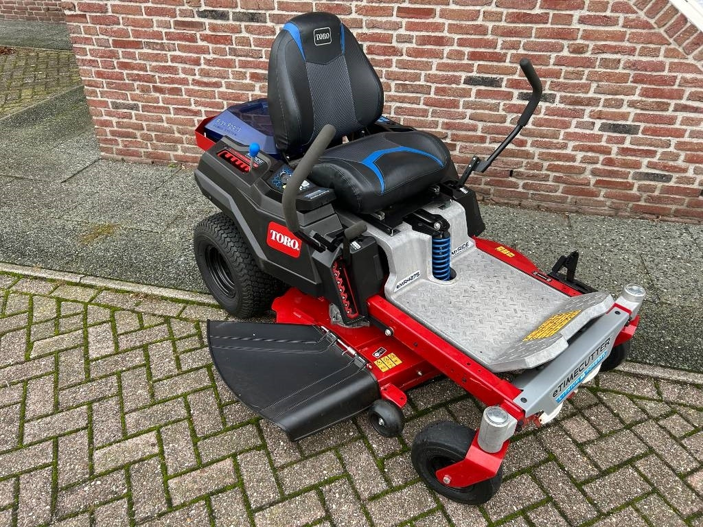 Toro eMR 4275 - Zāles pļāvējs: foto 1 Toro eMR 4275 - Zāles pļāvējs: foto 1