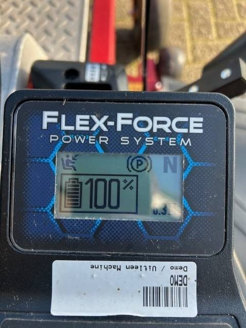 Toro eMR 4275 - Zāles pļāvējs: foto 3 Toro eMR 4275 - Zāles pļāvējs: foto 3