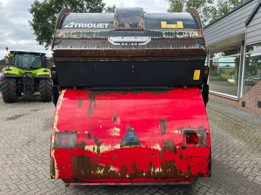 Trioliet TRIOMIX 1-1200 - Lopbarības mikseris: foto 4 Trioliet TRIOMIX 1-1200 - Lopbarības mikseris: foto 4