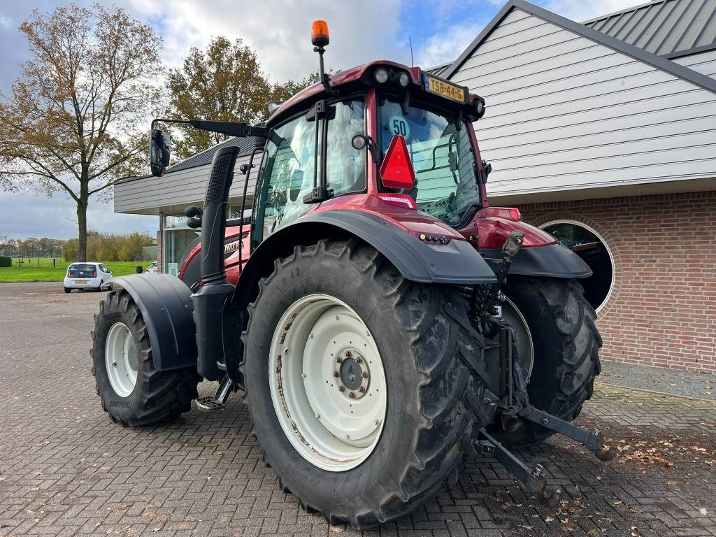 Valtra T 174 Versu - Traktors: foto 3 Valtra T 174 Versu - Traktors: foto 3