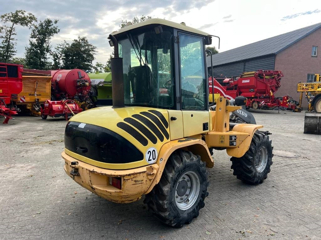 Volvo L 30 B - Riteņu iekrāvējs: foto 5 Volvo L 30 B - Riteņu iekrāvējs: foto 5