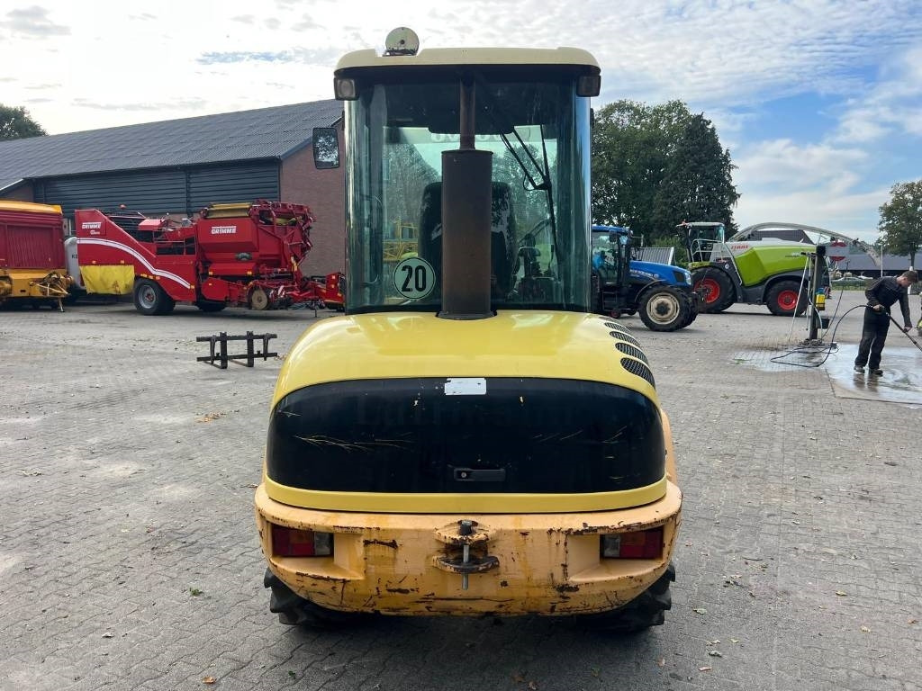 Volvo L 30 B - Riteņu iekrāvējs: foto 4 Volvo L 30 B - Riteņu iekrāvējs: foto 4